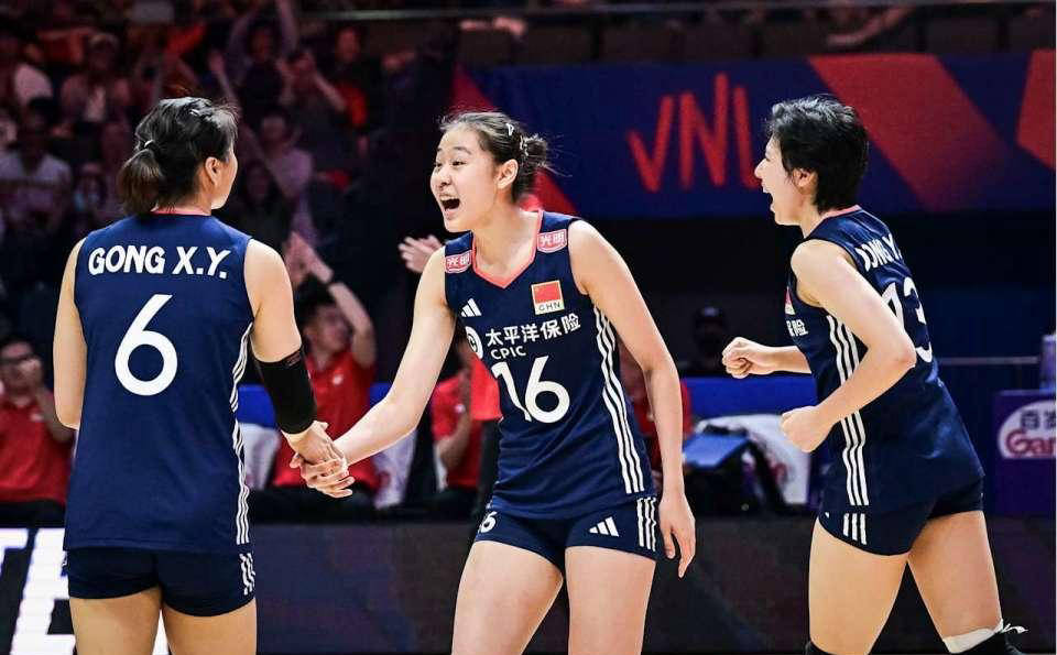 世联赛-中国女排3-2逆转多米尼加决胜局15-13夺第6胜